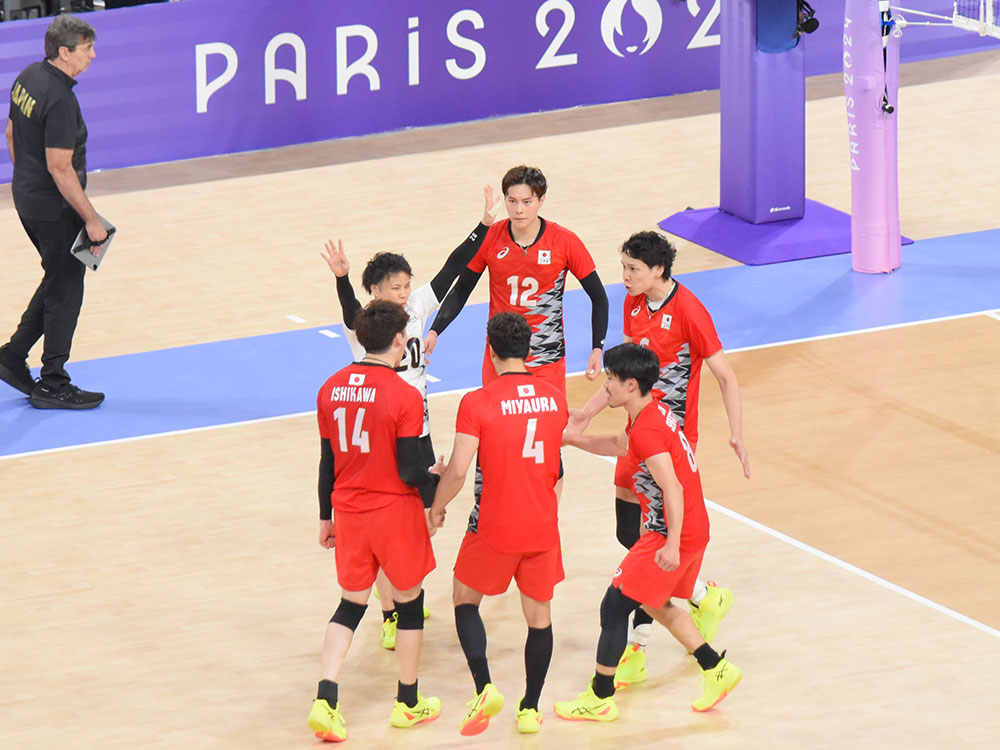 パリオリンピック 日本男子バレーボールチーム